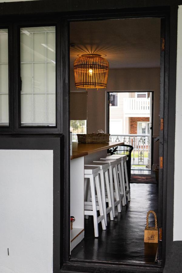 Villa Le Roc Kleinmond Accommodation Bagian luar foto