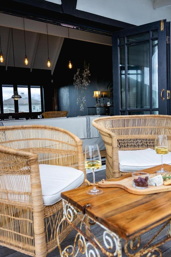 Villa Le Roc Kleinmond Accommodation Bagian luar foto