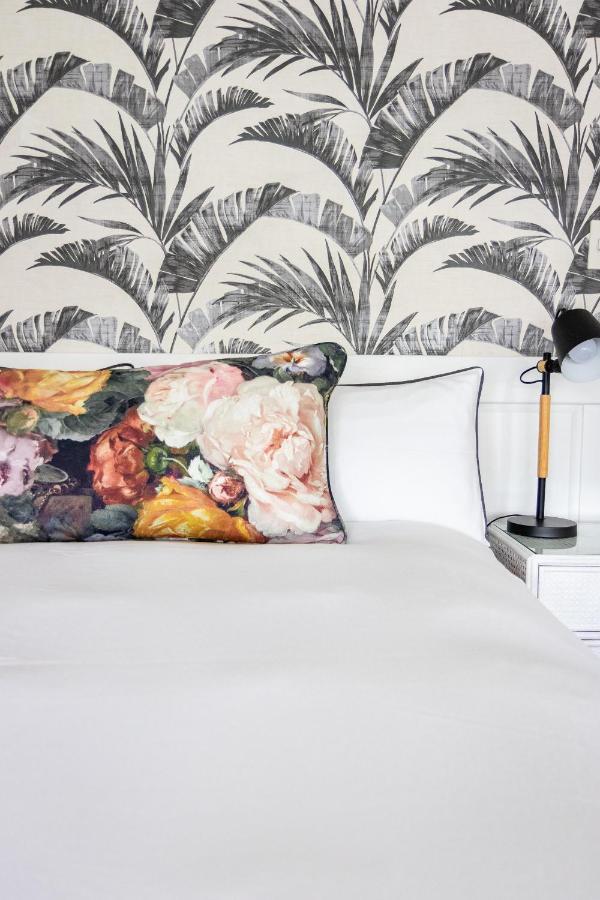 Villa Le Roc Kleinmond Accommodation Bagian luar foto